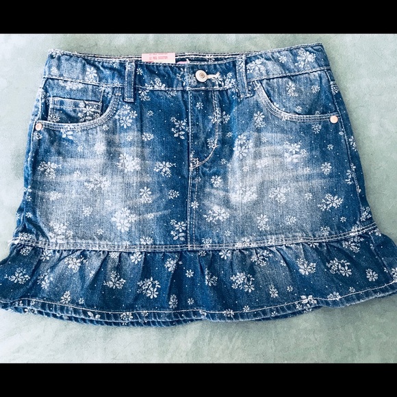 ✨Girls Levi’s Scooter NWT✨ - Picture 1 of 2